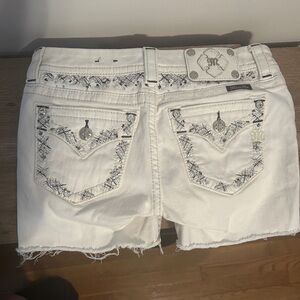 Miss me shorts